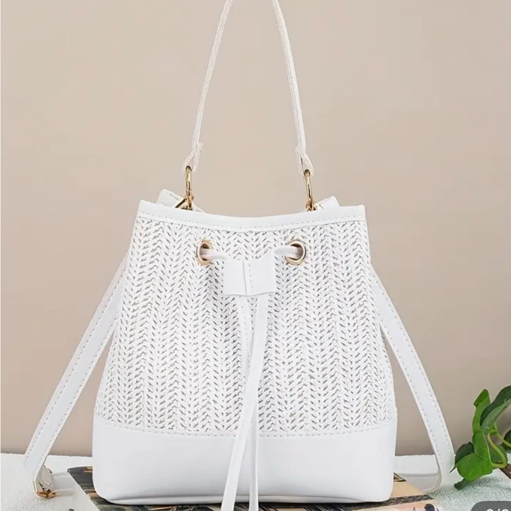 New small Summer Elegant White Woven Bucket Bag